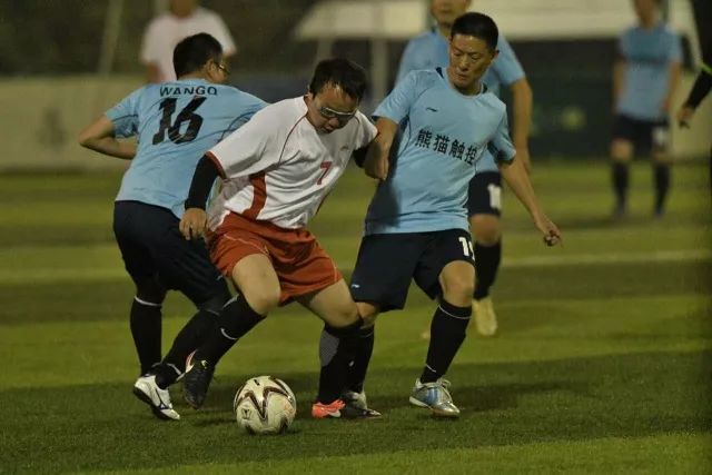 王思雨:观众的欢呼令我兴奋 我认真起来很可怕